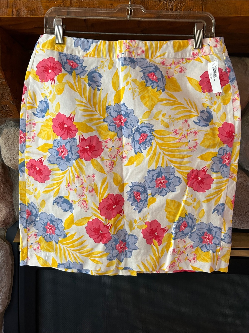 Old Navy Floral Cotton Blend Mini Pencil Skirt, Size 8, NWT